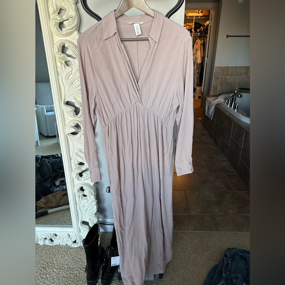 HM Maternity Maxi Dress - Picture 4 of 4